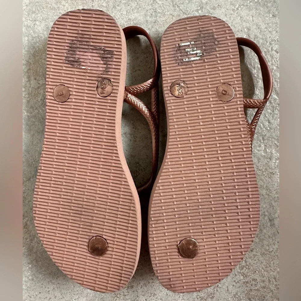 Havaianas Rose Gold Sandal